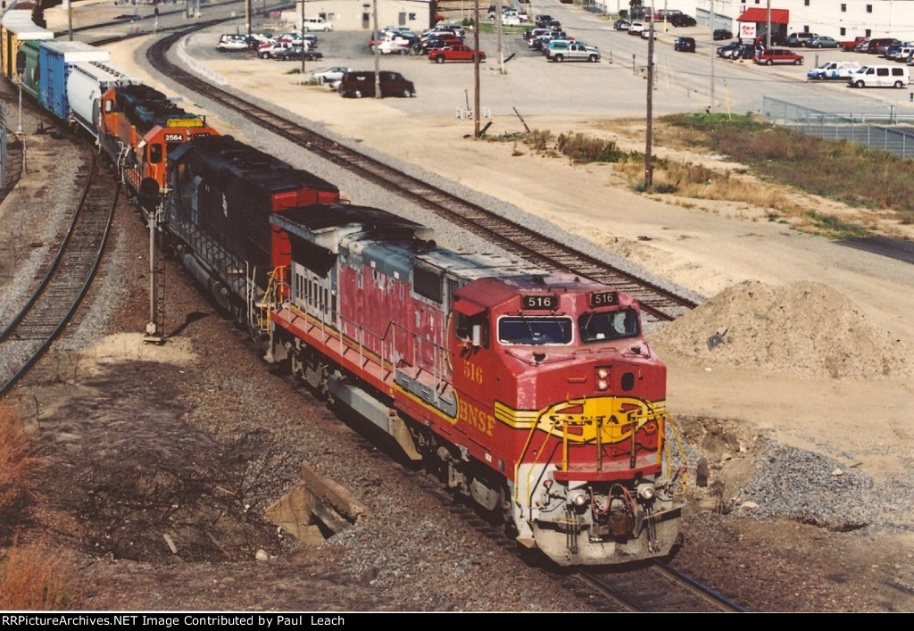 Eastbound manifest approaches the diamonds